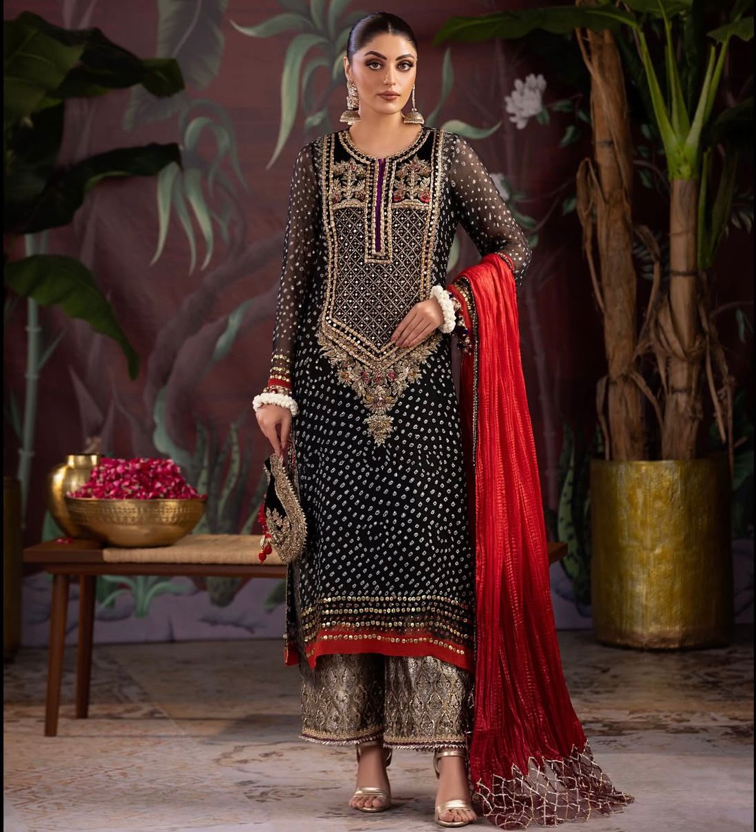 Luxury Chiffon Chunri Outfit - Handmade Mukesh, Kora & Zardozi (Ready-to-Wear)
